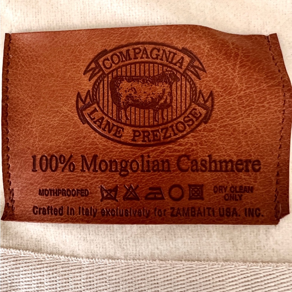 Cashmere Blanket by Compagnia Lane Preziose Italy
